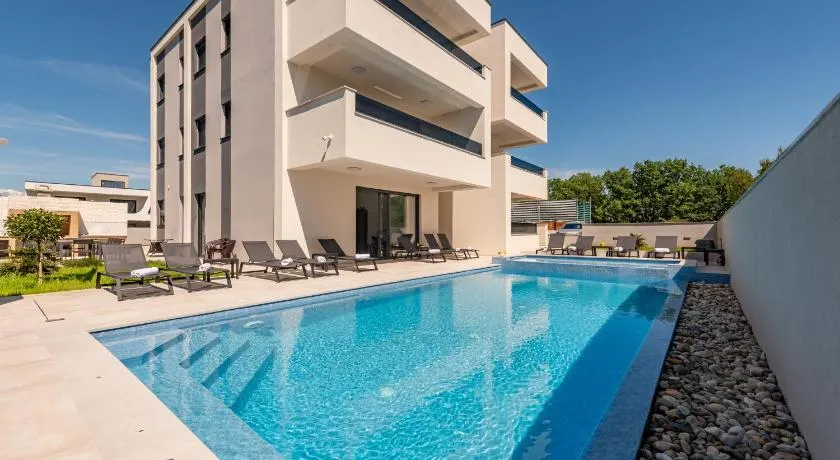 Apartments Menalo Elegance - Image 1