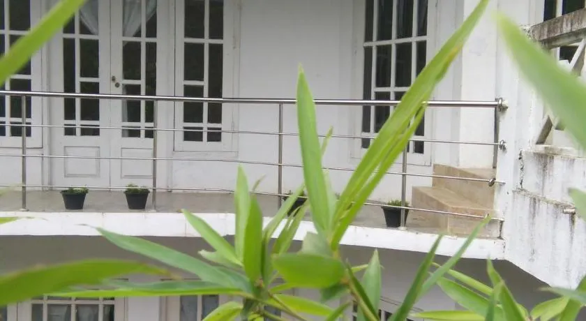 Niwasa House - Image 1