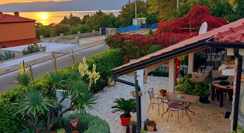 Apartman Pelcic,with WiFi and free parking - Image 1