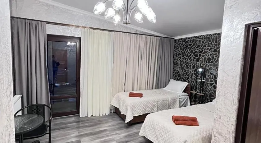 Nadia Guesthouse - Image 1