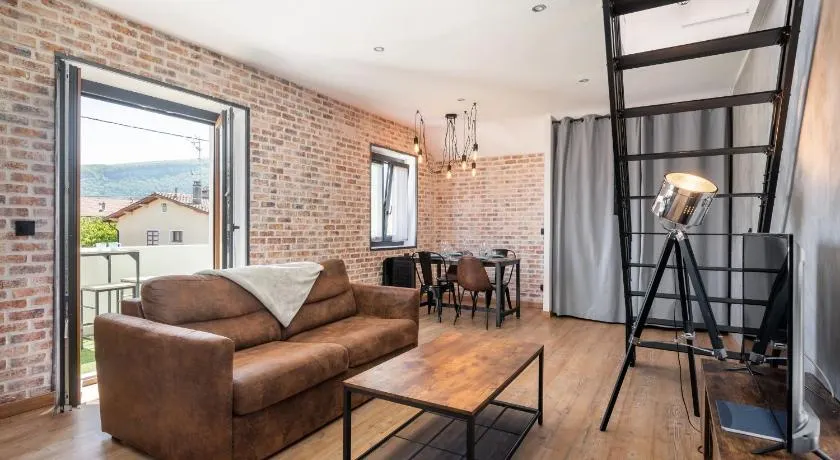 Superbe Loft industriel - Casa Vostra - CAUTION 800 EUR & ID requises - Gaillard Tram-Frontière - Image 1