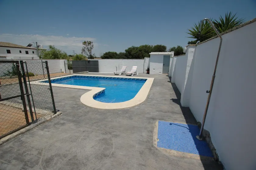 Chalet con Piscina privada cerca del pueblo View - Image 1