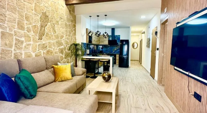 La Reina Apartment by the Sea - Image 1