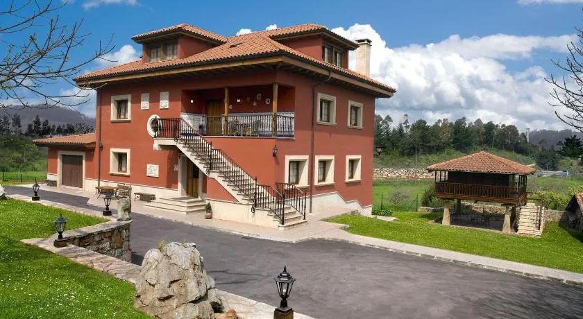 Casa Regina - Image 1