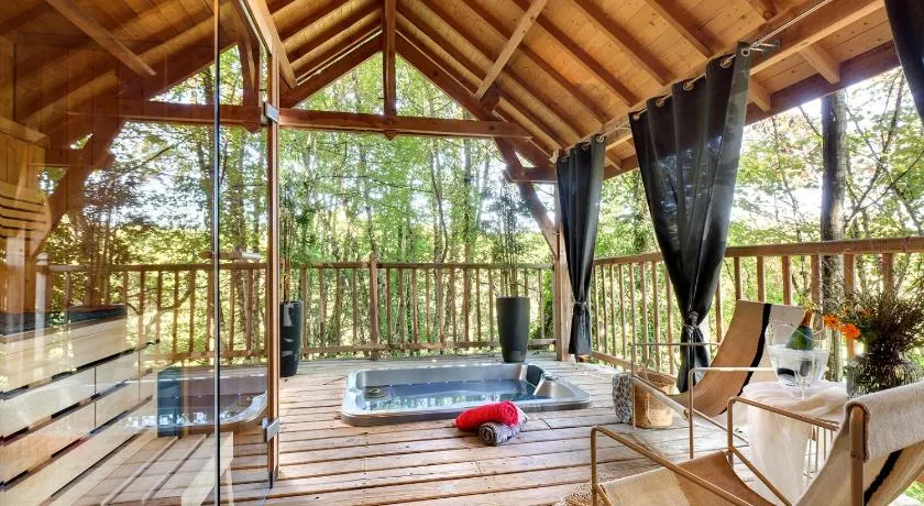 Cabane-Spa - Cyprès si Haut - Image 1