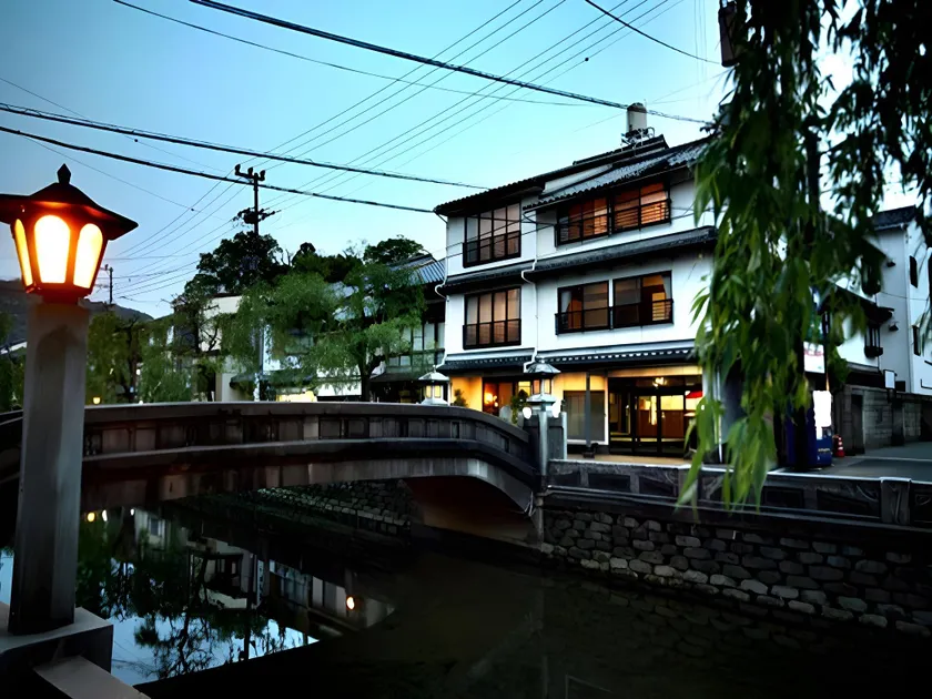 Kinosaki Onsen Kawaguchiya Honkan - Image 1