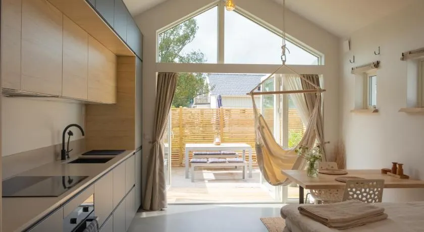 Malevik Tiny House by the Coast - Image 1