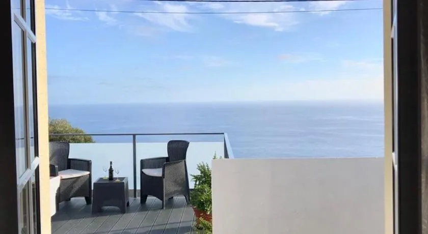 Casa Miradouro do Pigarro, Sunny Apartment - Image 1