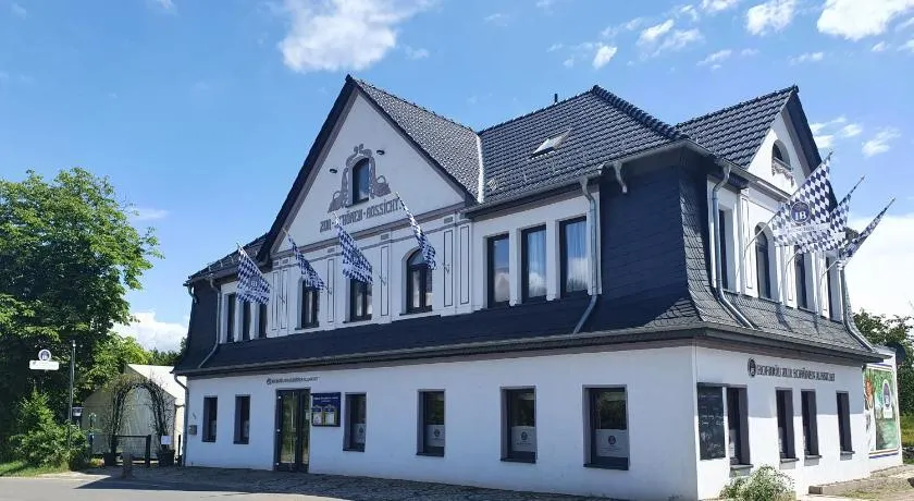 PENSION Hofbräu Zur Schönen Aussicht mit Restaurant - Image 1