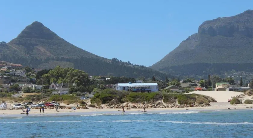 Dune Lodge - Image 1