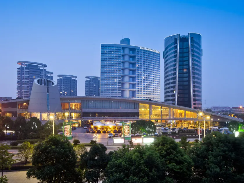 Shangyu International Hotel - Image 1