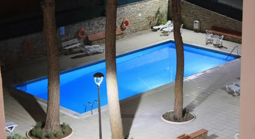 Precioso apartamento con piscina en Pals Costa Brava - Image 1