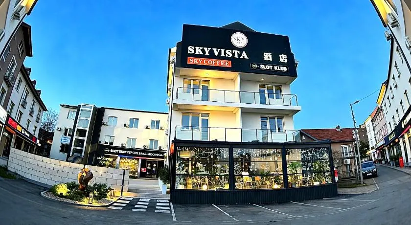 Sky Vista Hotel - Image 1