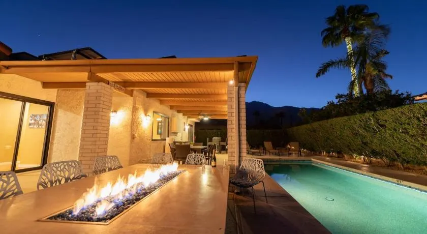 5 Bed Araby Cove Estate Views, Pool, Game Room, Ev - Image 1