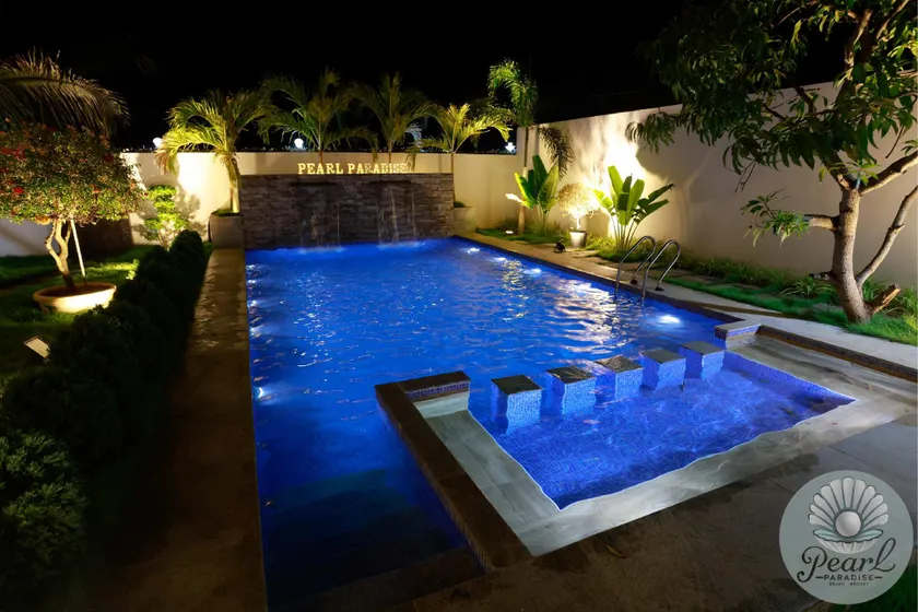 Pearl Paradise Luxury Villa - Image 1