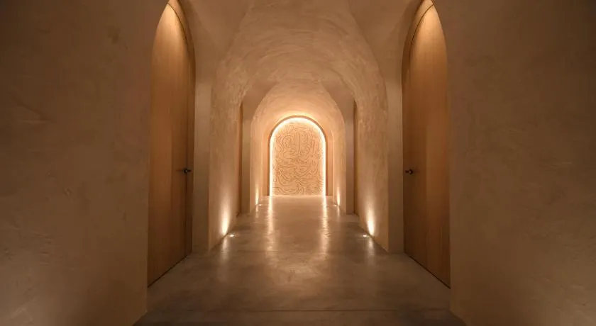 Neoli - Image 1