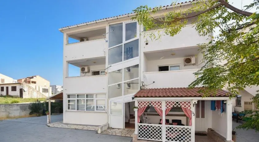 Apartment Kety - Image 1