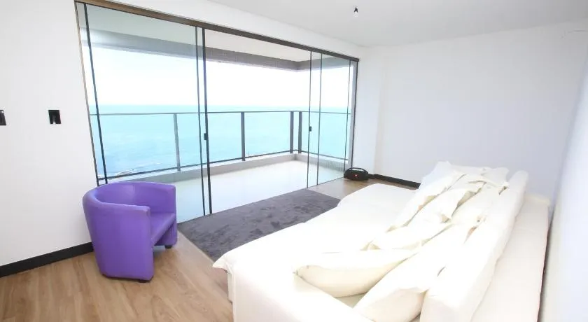 Apartamento Vista Mar - Image 1