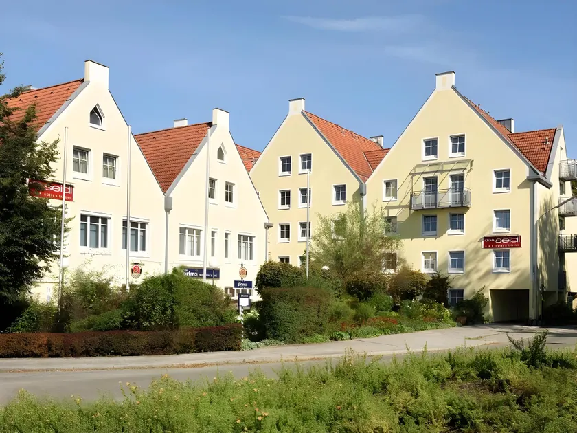 Coffee Fellows Hotel Puchheim - Image 1