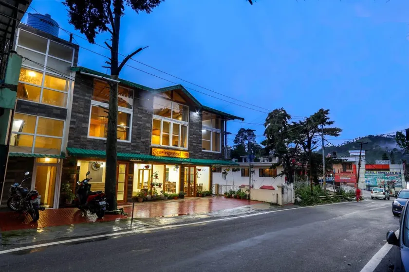 Hotel Springwood Inn - Image 1