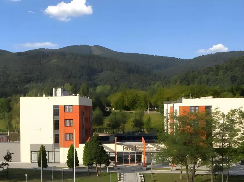 Hotel Szyndzielnia - Image 1