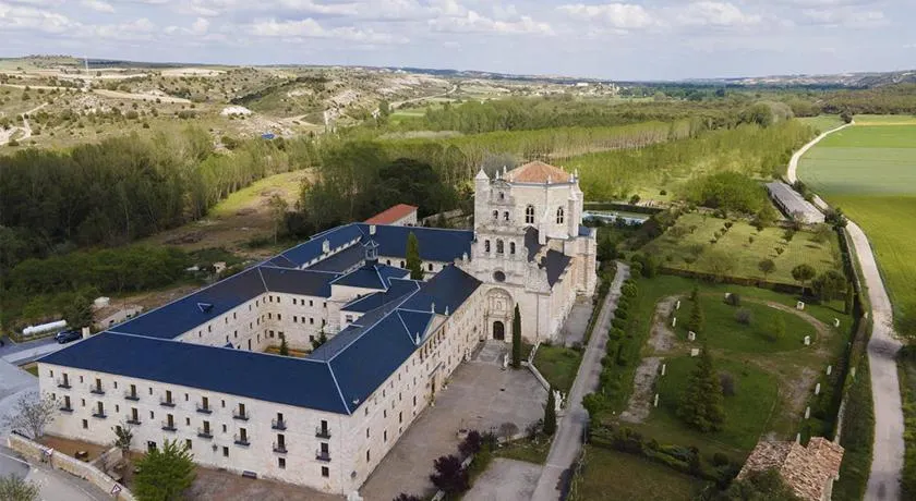 HOTEL Hospedería Monasterio de La Vid - Image 1