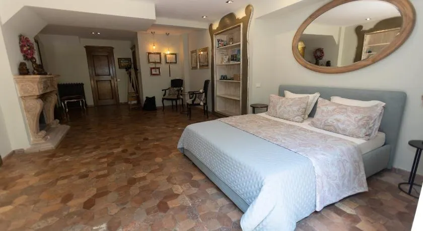 VILLA VEIO - Image 1