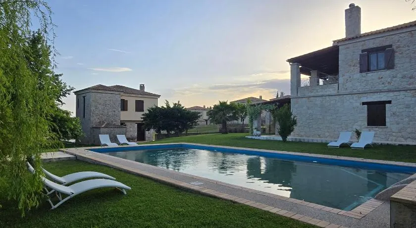 To Petrino, Stylish Stone House, Elani - Image 1