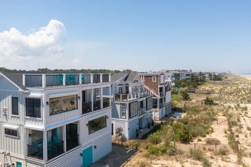 Luxury home Beach Front - Image 1