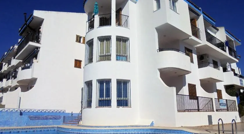 Patios I - Image 1