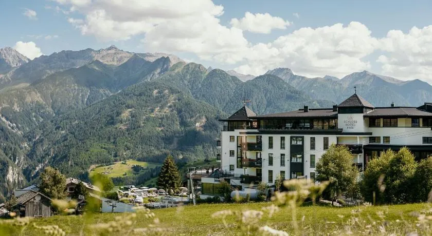 Schlosshotel Fiss - Image 1