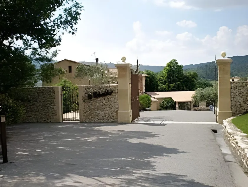Hôtel Le Colombier - Image 1