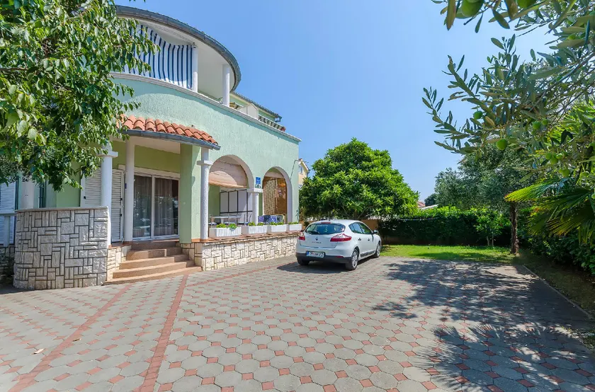 Apartments Zlata - Image 1