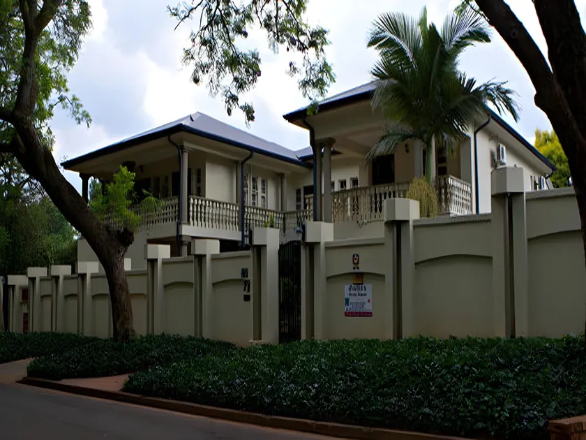 Goodey's Guesthouse - Image 1