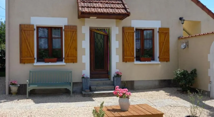 Chambres d' Hotes a Benaize - Image 1