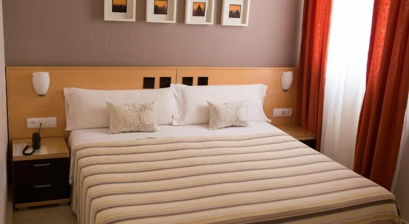 Hostal Albero by eme hoteles - Image 1