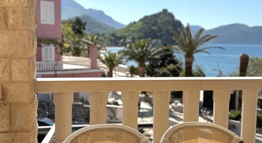 Apartments MUN Petrovac - Image 1
