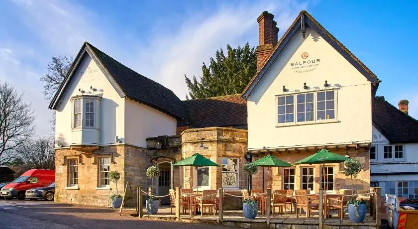 The Swan at Forest Row - Image 1