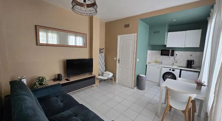 Appartement spacieux 28m2 avec chambre séparée - Image 1