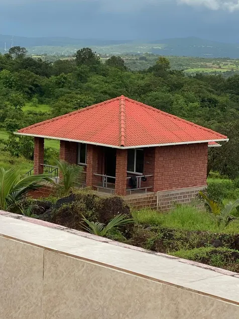 MARS Jungle Adventure Stud Farm with Private Jacuzzi - Image 1