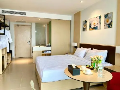 Hanna Seaview Stella - The Arena Resort - Image 1