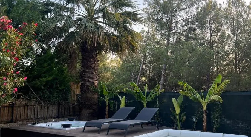 Luxury Villa in Ölüdeniz - Image 1