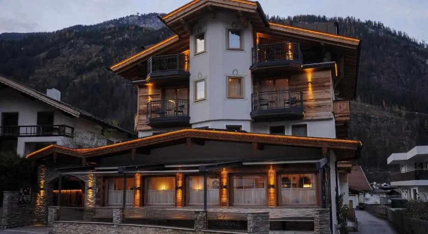 Hotel Viktoria & Landhaus Joggl - Image 1