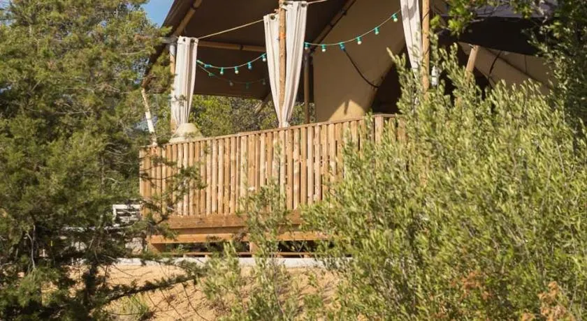Tente Lodge Bord de Mer - Image 1