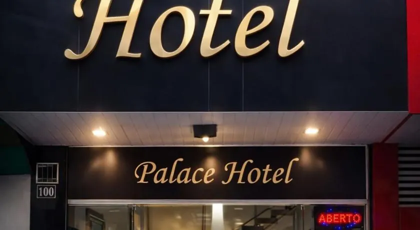 Palace Hotel - Image 1