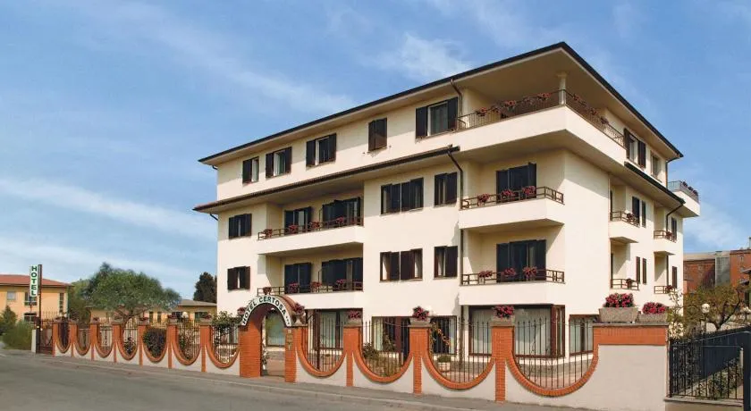 Hotel Certosa - Image 1