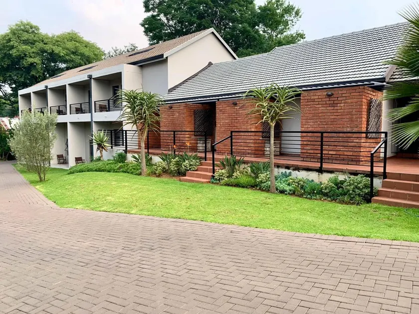 The Wild Peach - Menlyn - Image 1