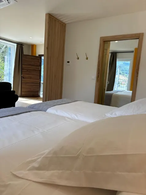 Arenas Suites - Image 1