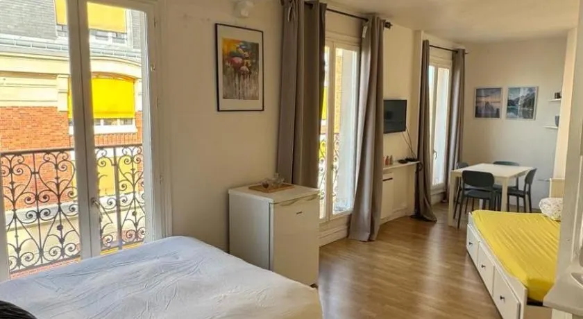 Appartement a Paris - Image 1