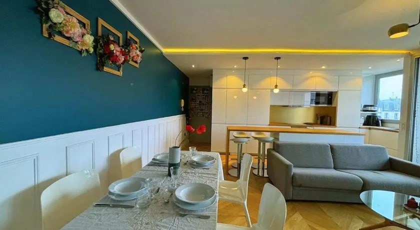 Beautiful family apartment Paris Center 2BR - 6P - Image 1